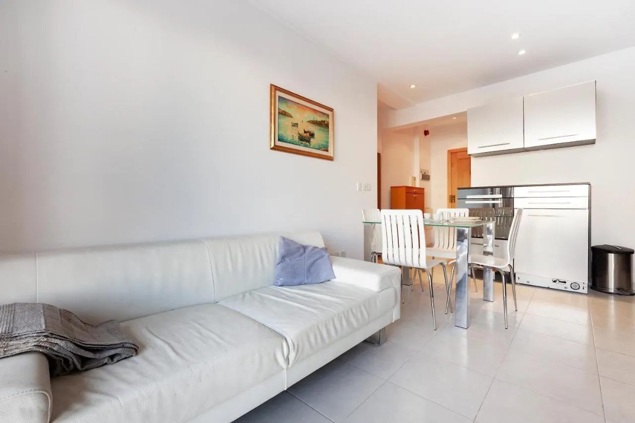 Apartamento P3016 - Portomaso - 1 bedroom Prime Location San Julián