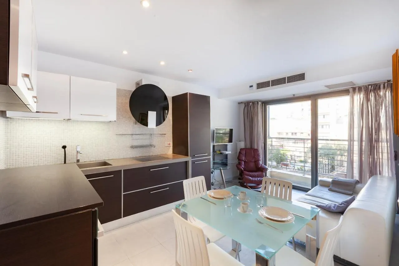 P3016 - Portomaso - 1 bedroom Prime Location San Julián Malta